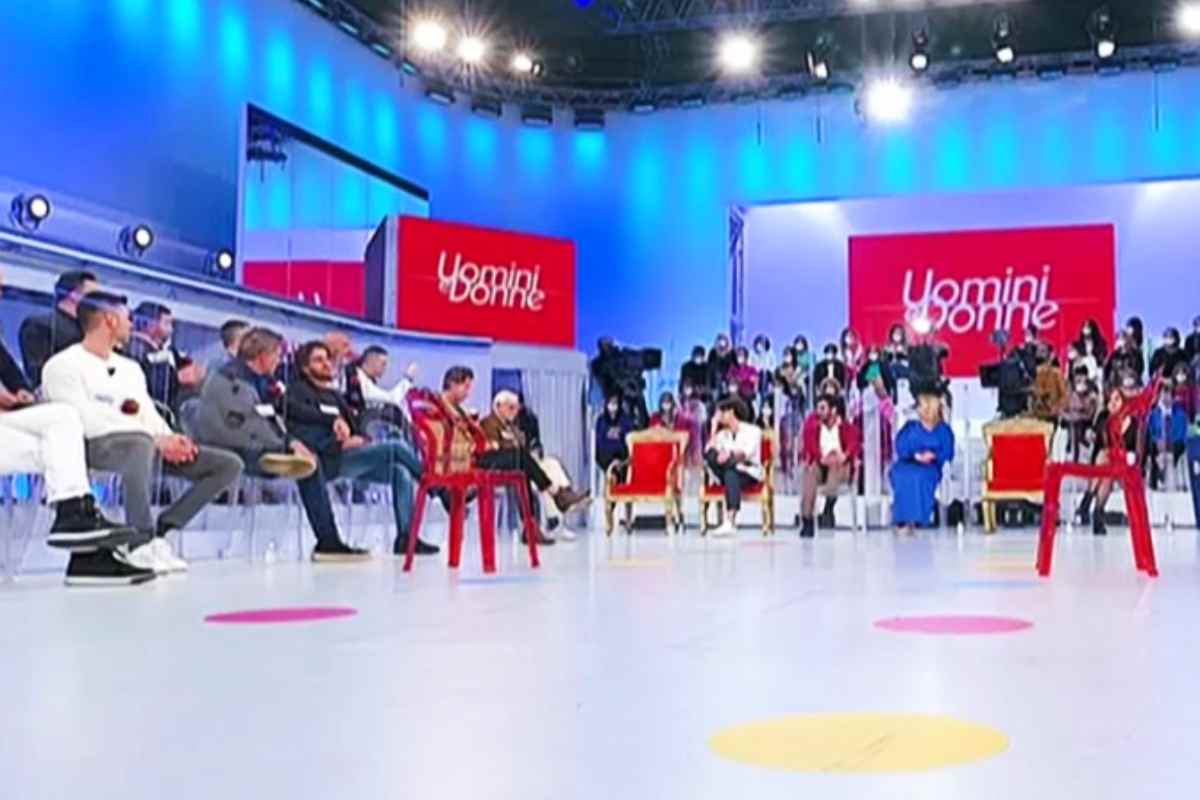 Anticipazioni Uomini e Donne, lasciano il programma