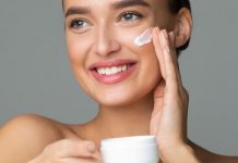 Come realizza un gel contorno occhi homemade