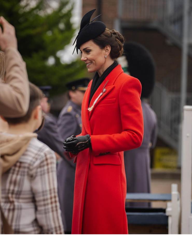 kate middleton abito costoso in galles