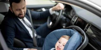Attenzione ai bambini nel seggiolino auto