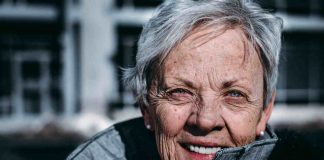 Capelli grigi nuova scoperta per prevenirli