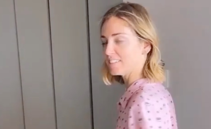 Chiara Ferragni fotografata mentre è senza trucco