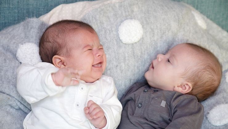 Gemelli più piccoli della madre di 3 anni: come è possibile