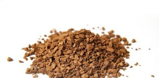 perché fare attenzione ai fondi del caffè per fertilizzare