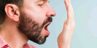 Come contrastare l'alito cattivo