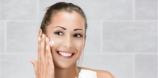 Quali creme viso sono migliori per le pelli miste