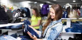 Scegliere i jeans senza prima provarli