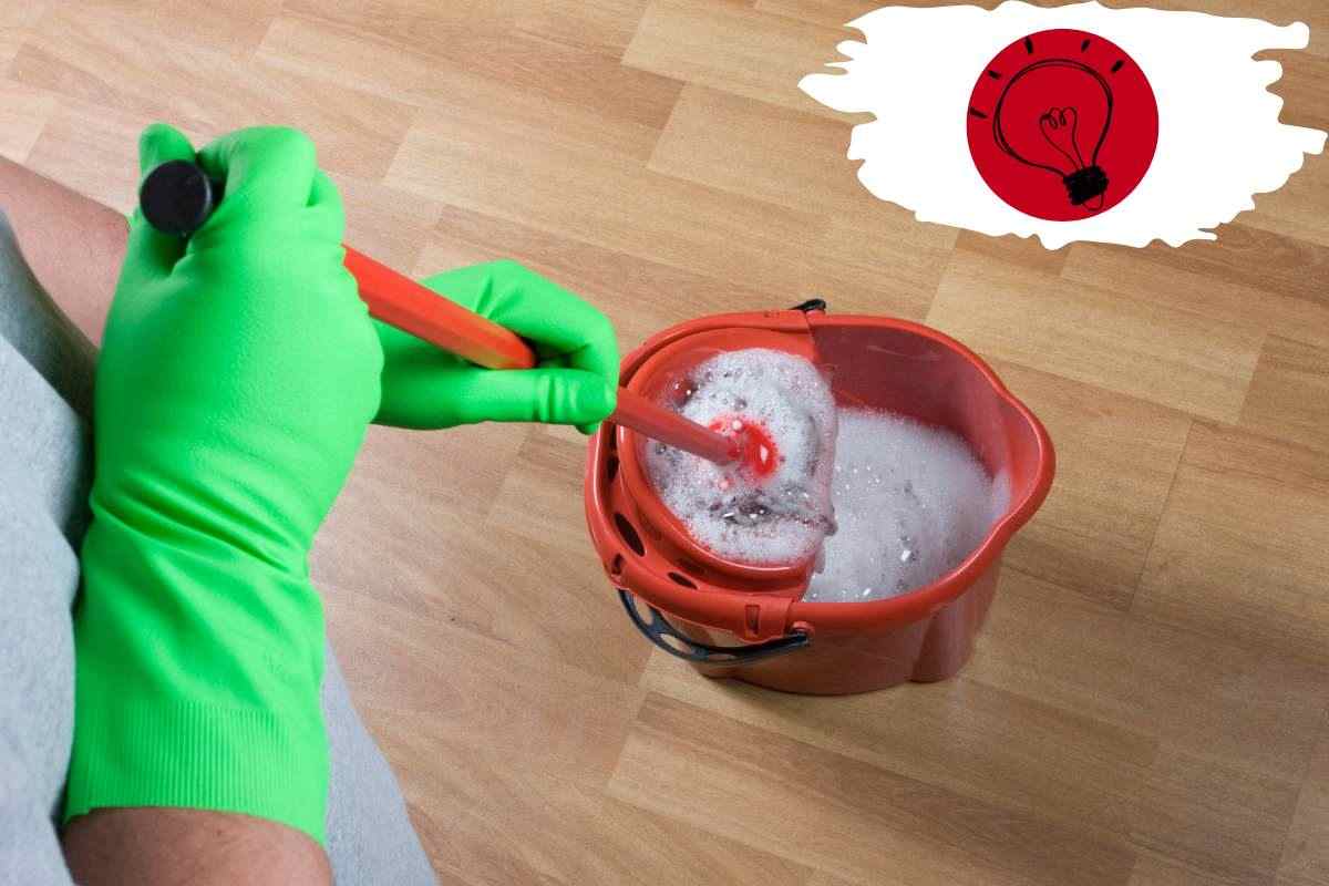 Metodo per pulire il pavimento