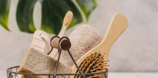 pulire spazzola per i capelli